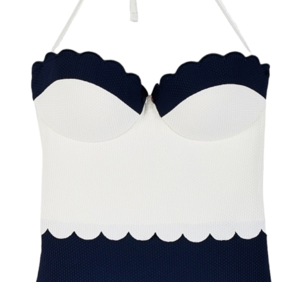 Cupshe NWT 1 Piece swimwear small double scalloped trim - Picture 9 of 14